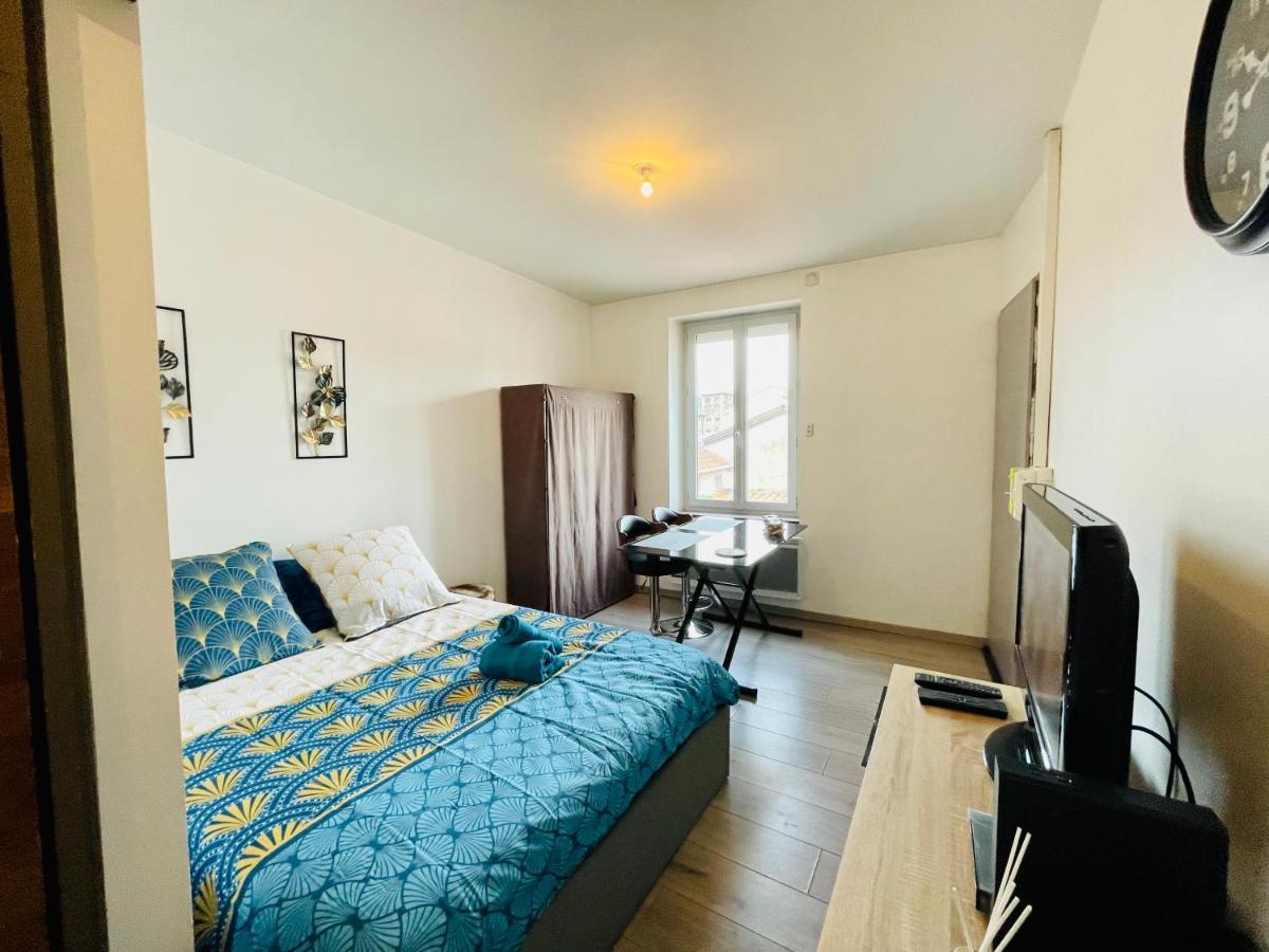 La Belcombe Apartamento Sainte-Colombe  Exterior foto